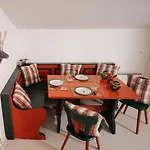Schwalbennest Velden Apartment *