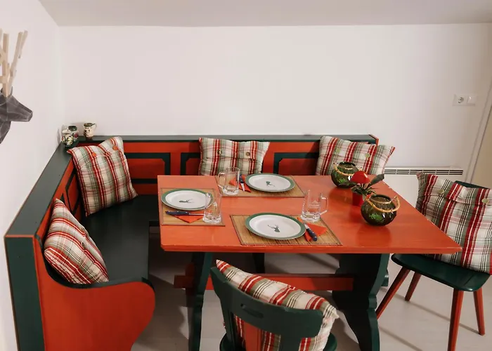 Schwalbennest Velden Apartmán *