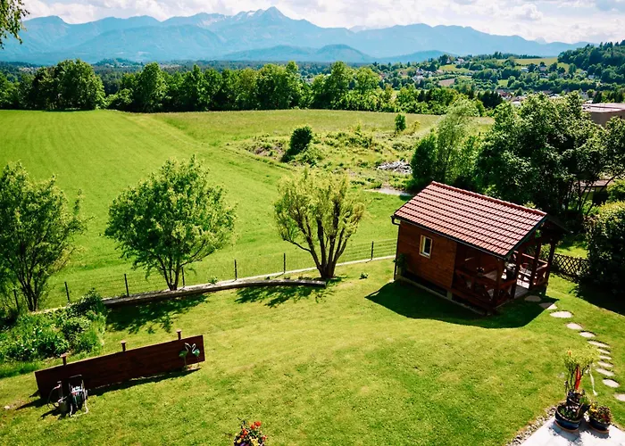 Schwalbennest Velden Apartmán *